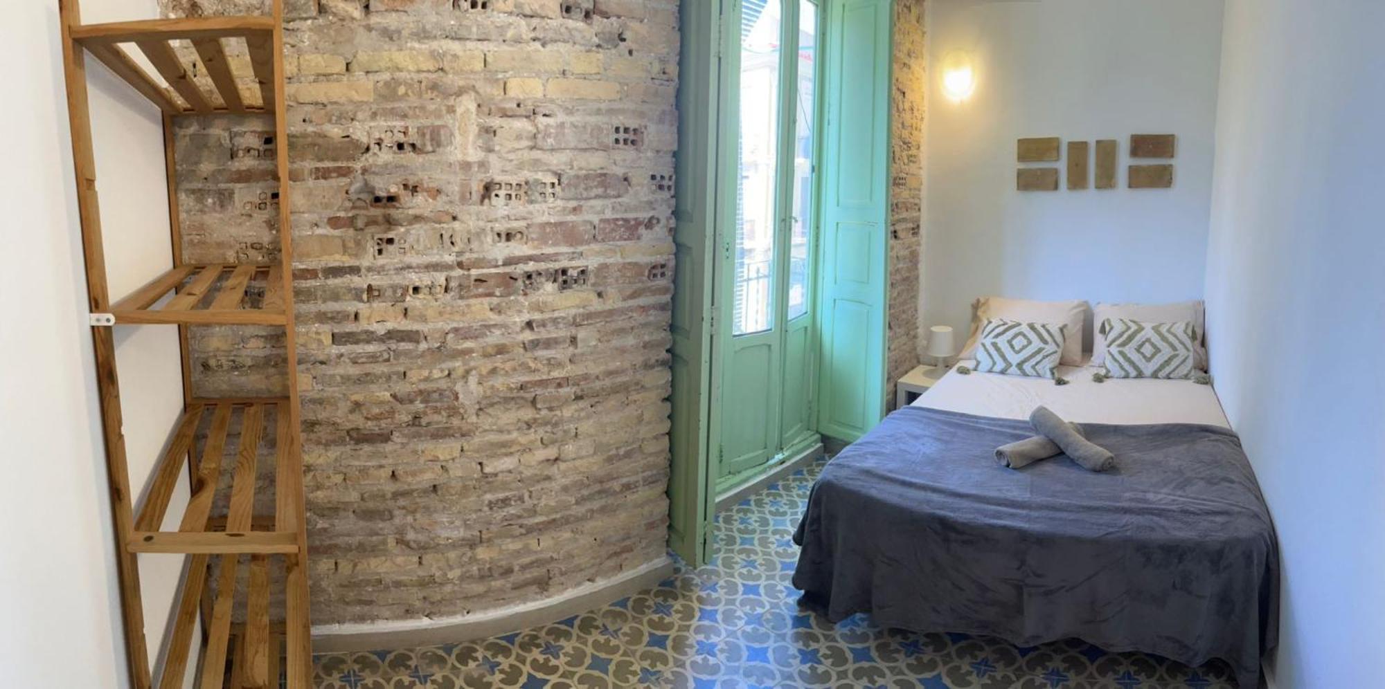 Kiwi Rooms Auto Check-In Valencia Luaran gambar