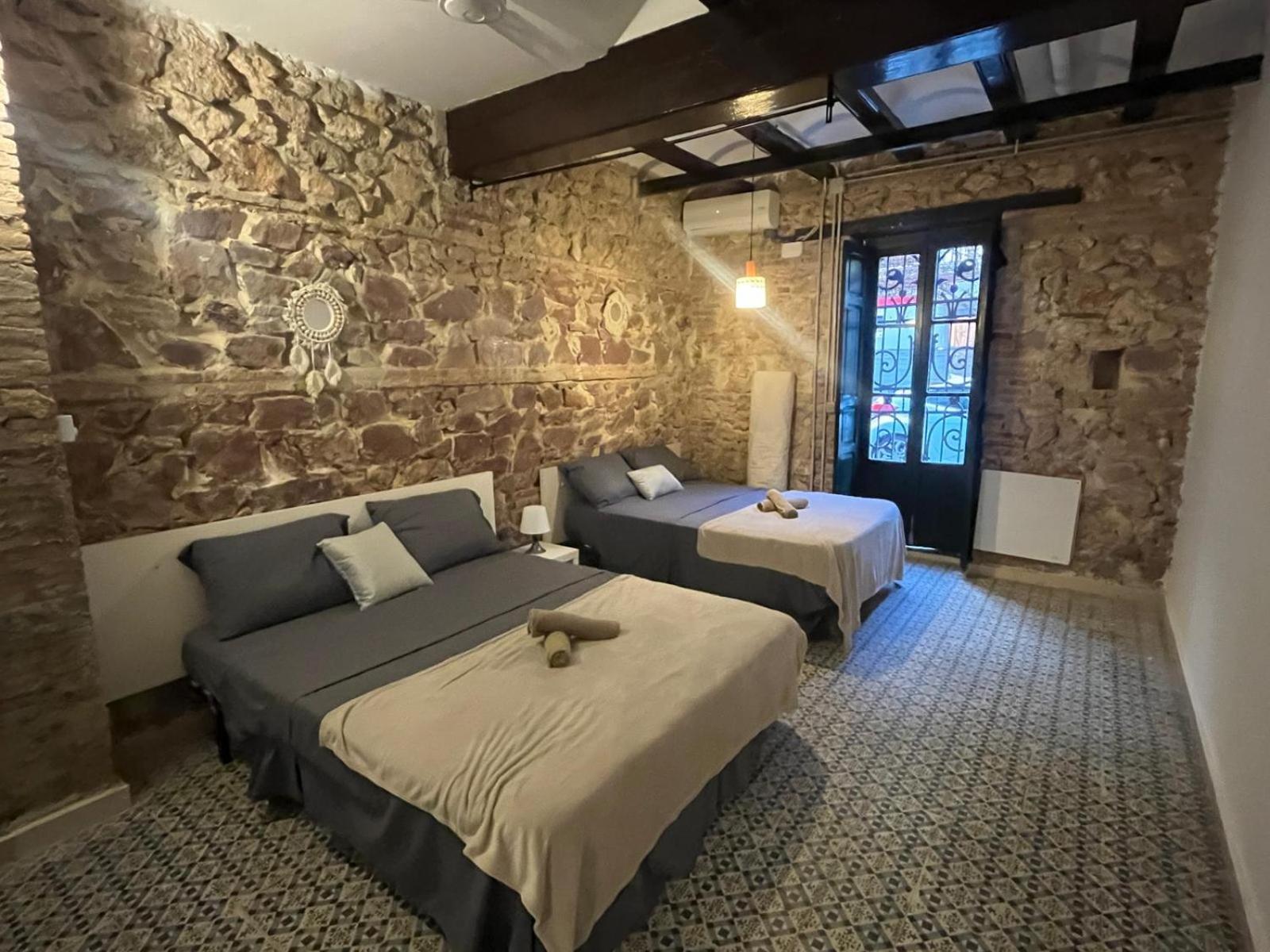 Kiwi Rooms Auto Check-In Valencia Bilik gambar